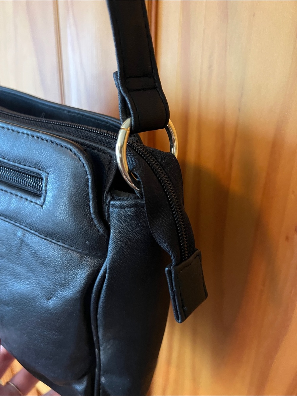 Elegant Black Leather Satchel with Gold Accent - Picture 4 of 16
